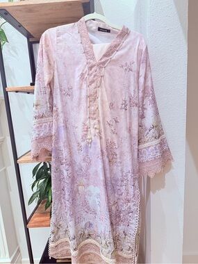 Dhanak Pink Floral Embroidered Kurta and pants